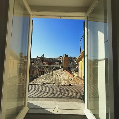 La Mansarda Al Porto Di Genoa